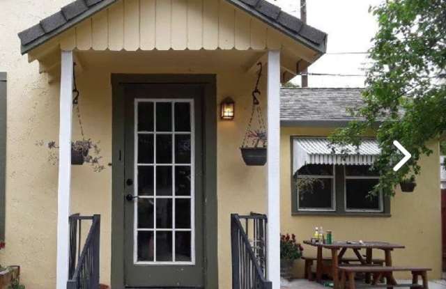 1707 35th St Unit B - 1707 35th St, Sacramento, CA 95816