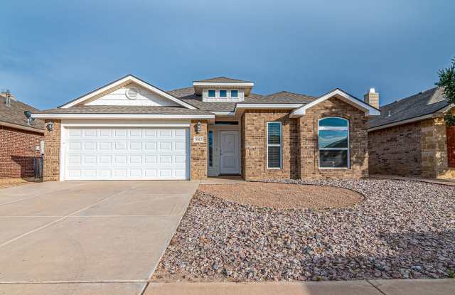 3 Bed | 2 Bath Home in The Legends Subdivision - 5917 Mile High Ln photos photos