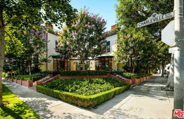 157 S Rodeo Dr photos photos