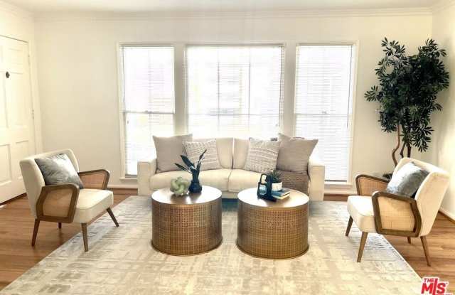 15218 Dickens St photos photos