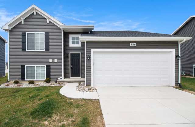 Move‑In Special: Get ONE MONTH FREE on your first full month of rent when you sign a lease by May 10! - 118 Iris Court, Michigan City, IN 46360