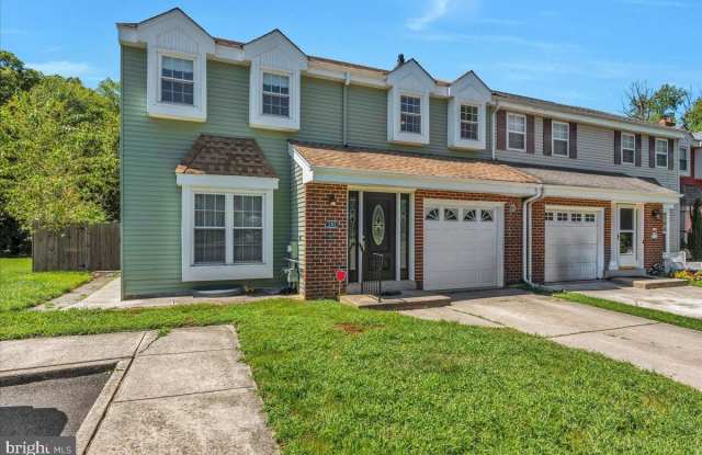 110 DOWNING COURT - 110 Downing Court, Mt Laurel Township, NJ 08054