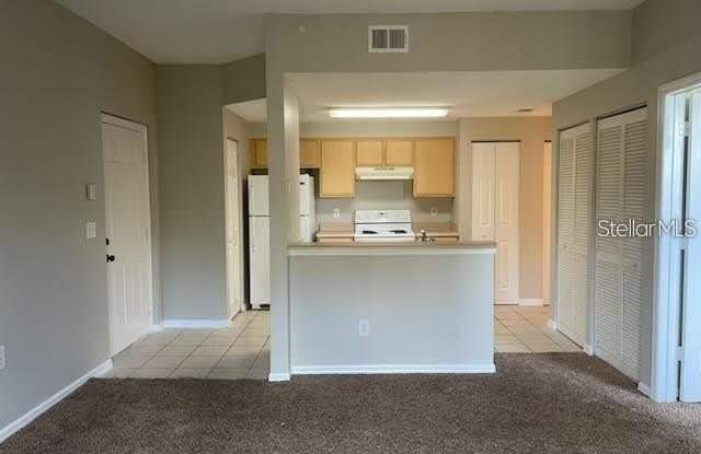 10831 WINDSOR WALK Drive Gallery 2