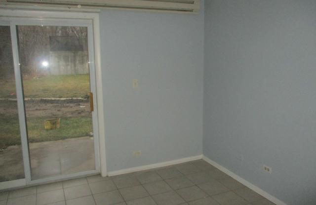2901 Willow Lane Gallery 3
