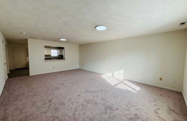 4 Bedroom, 2.5 Bath Townhouse Gallery 4