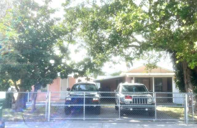 616 SW 8th photos photos