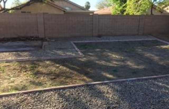 2420 S APACHE Drive Gallery 2