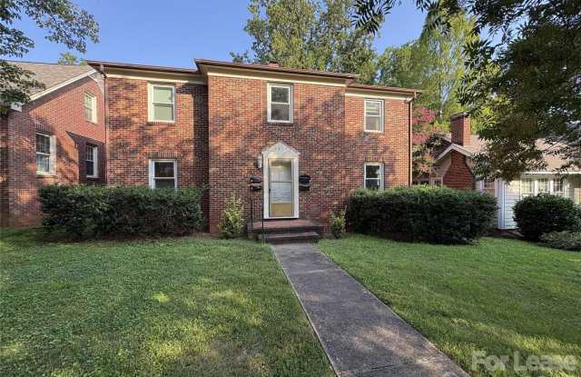 1412 Kenilworth Avenue Gallery 2