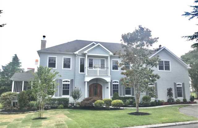 205 E Arlington Ave - 205 Arlington Ave, Linwood, NJ 08221