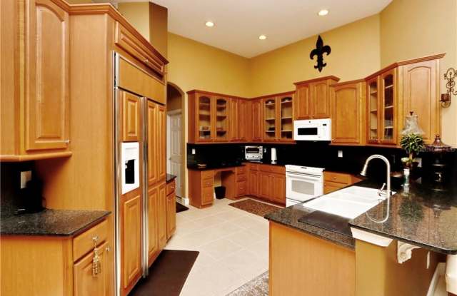 17827 ARBOR GREENE DRIVE Gallery 4