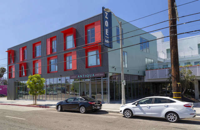 Zoe Lofts photos photos