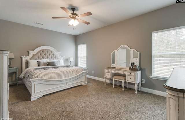 3499 Heartwood Pass Gallery 3