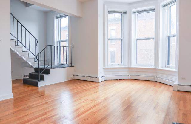 172 West Menomonee - 172 West Menomonee Street, Chicago, IL 60614