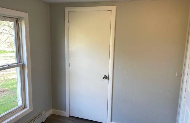 93 Riverview Apartment - 20 photos photos