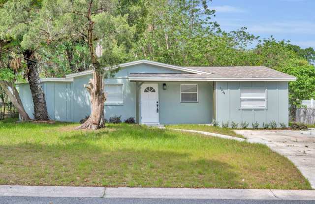 Charming 3 Bedroom, 2 Bathroom House! photos photos