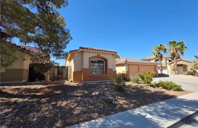 6323 Mahogany Peak Avenue Gallery 4