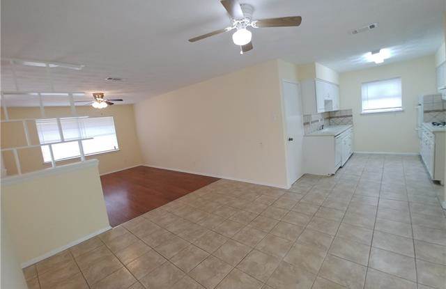 1405 Mcdonald Drive Gallery 2