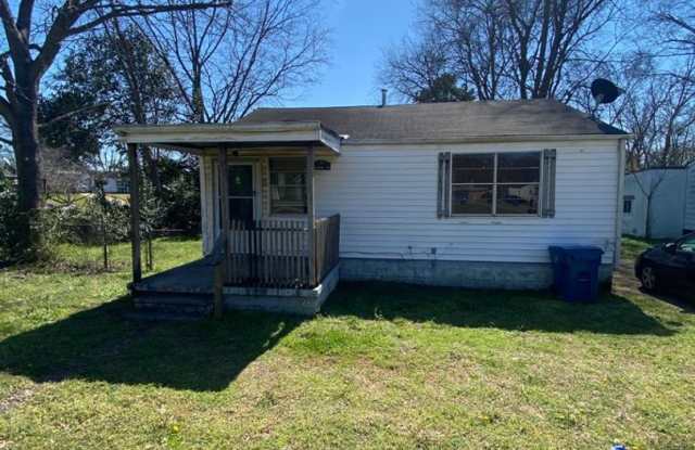 1309 Woodward Road 35228 (Midfield area) - 1309 Woodward Road, Midfield, AL 35228
