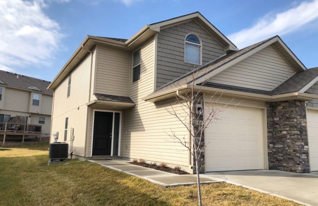 546 Emily Lane - 546 Emily Ln, Belton, MO 64012