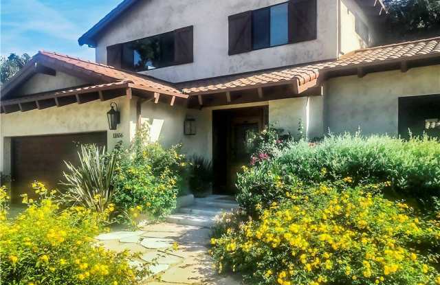 11656 LA MAIDA Street Gallery 3