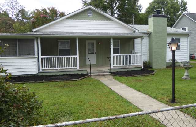 40 9th St - 40 9th Street, Colonial Beach, VA 22443