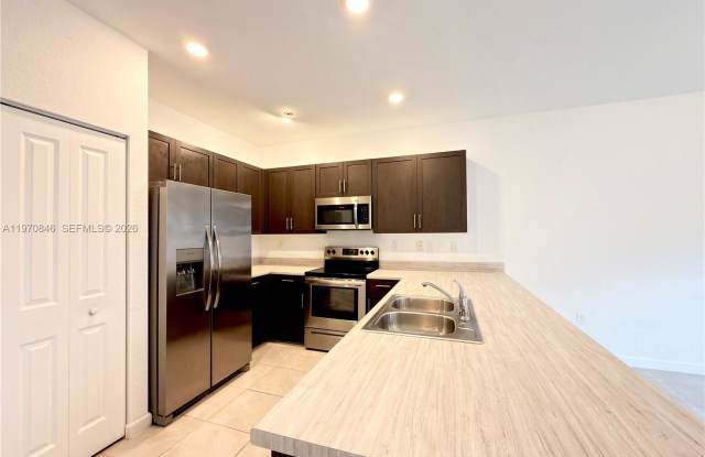 28706 Southwest 132nd Court Gallery 3