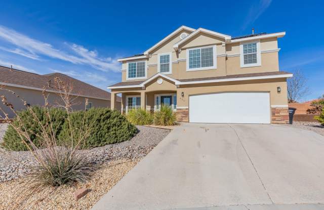 Large 2 Story Home - Solar Panels Save Big on Electric! photos photos