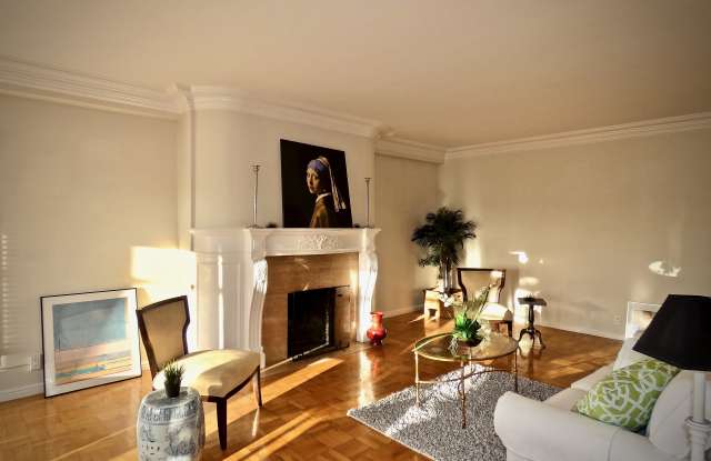 2235 Laguna St photos photos