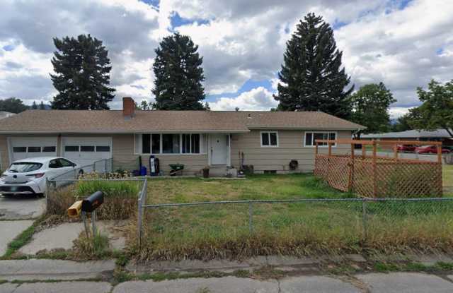 2117 38th St. photos photos