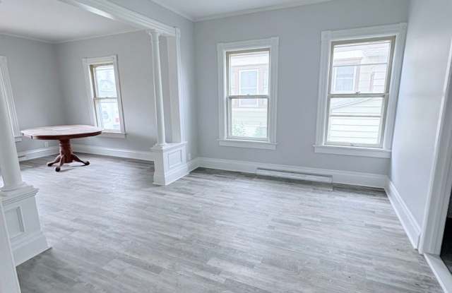 409 Healy Ave - 3 Bed 1 Bath Gallery 3