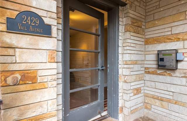 The Grove -Fully furnished-Utilities Internet Included -Monthly or longer rental Gallery 4