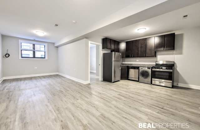 819 W Waveland Ave photos photos