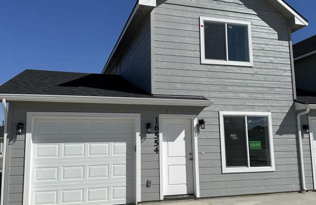 16552 North Franklin Boulevard - 16554 - 16552 North Franklin Boulevard, Nampa, ID 83687