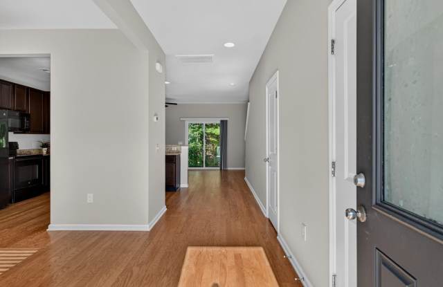 9131 Parlor Drive Gallery 3