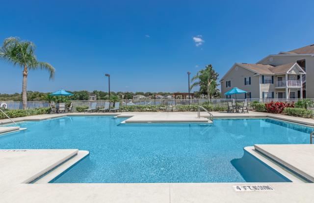 Lake House Apartments Gallery 3