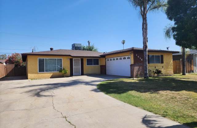SW Bakersfield 3 bed/2bath - 1416 Garfield Avenue, Bakersfield, CA 93304
