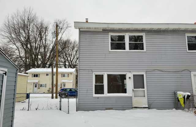 33120 Alberta St photos photos