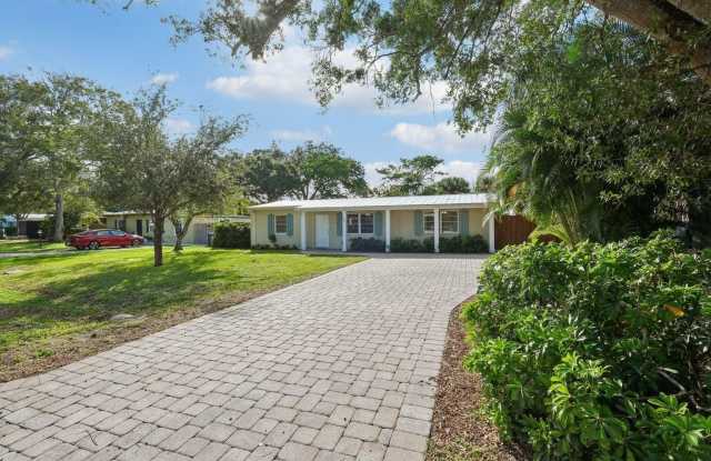 1455 15th Avenue photos photos