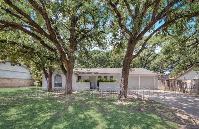 6500 Melinda Dr - 6500 Melinda Drive, Forest Hill, TX 76119