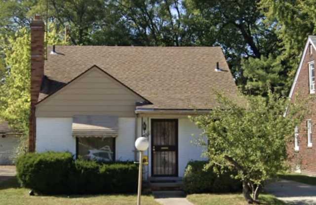 17323 Forrer St photos photos