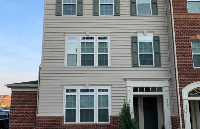 24671 FOOTED RIDGE TERRACE - 24671 Footed Ridge Terrace, Arcola, VA 20166