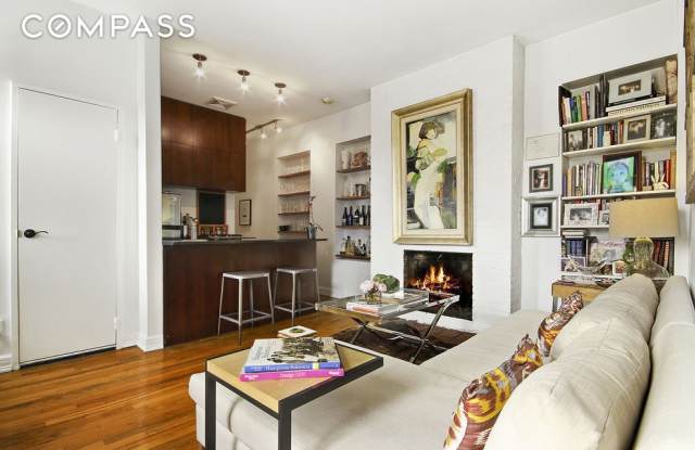 310 West 18th Street Gallery 3