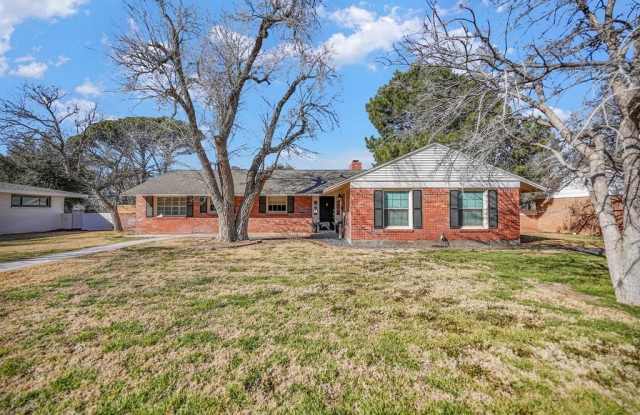 2204 Boyd Ave photos photos