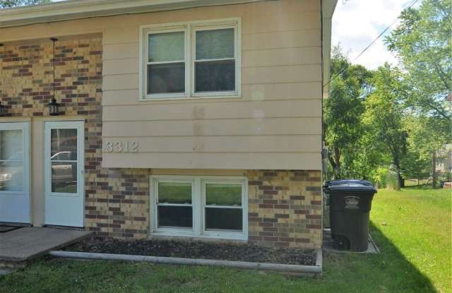 Cute Move-in Ready Duplex! photos photos