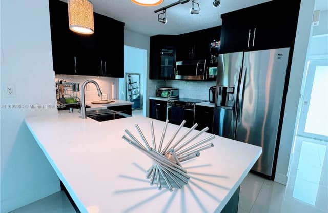 11747 Southwest 93rd Terrace Gallery 2