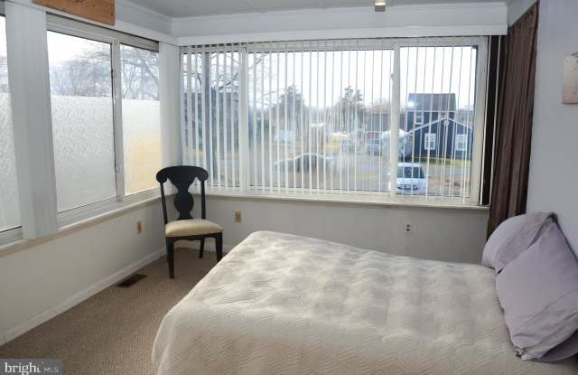 1804 HARBOR DRIVE Gallery 4