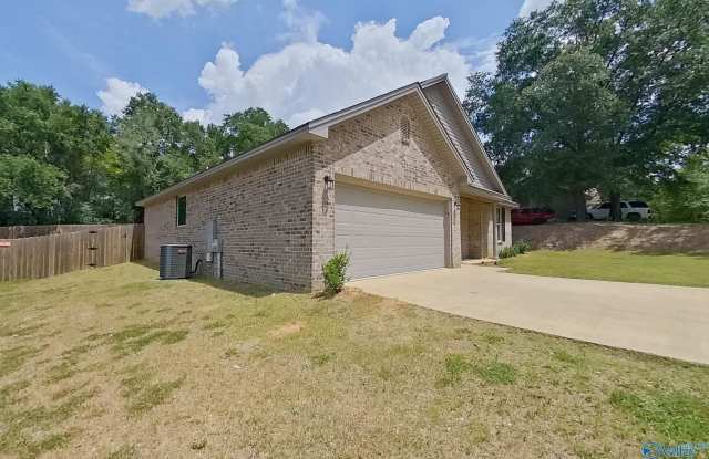 112 Live Oak Drive Gallery 3