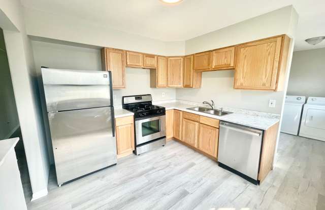 Lovely 3 Bedroom Ranch in Merrillville - 754 West 67th Avenue, Merrillville, IN 46410