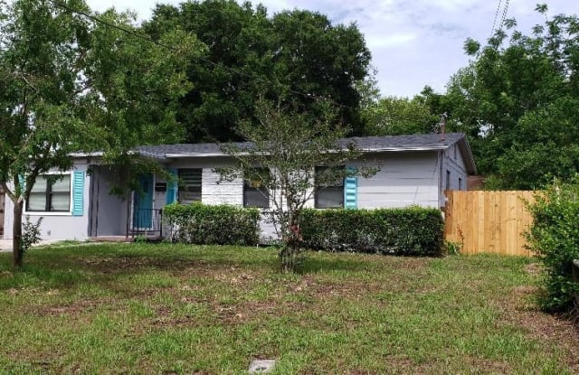4041 LOYS DR - 4041 Loys Drive, Jacksonville, FL 32246