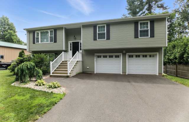 221 Griffin Road photos photos
